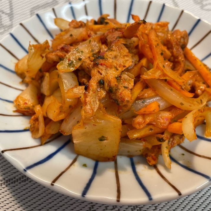 余ったキムチの消費に!ヘルシーキムチ炒め
